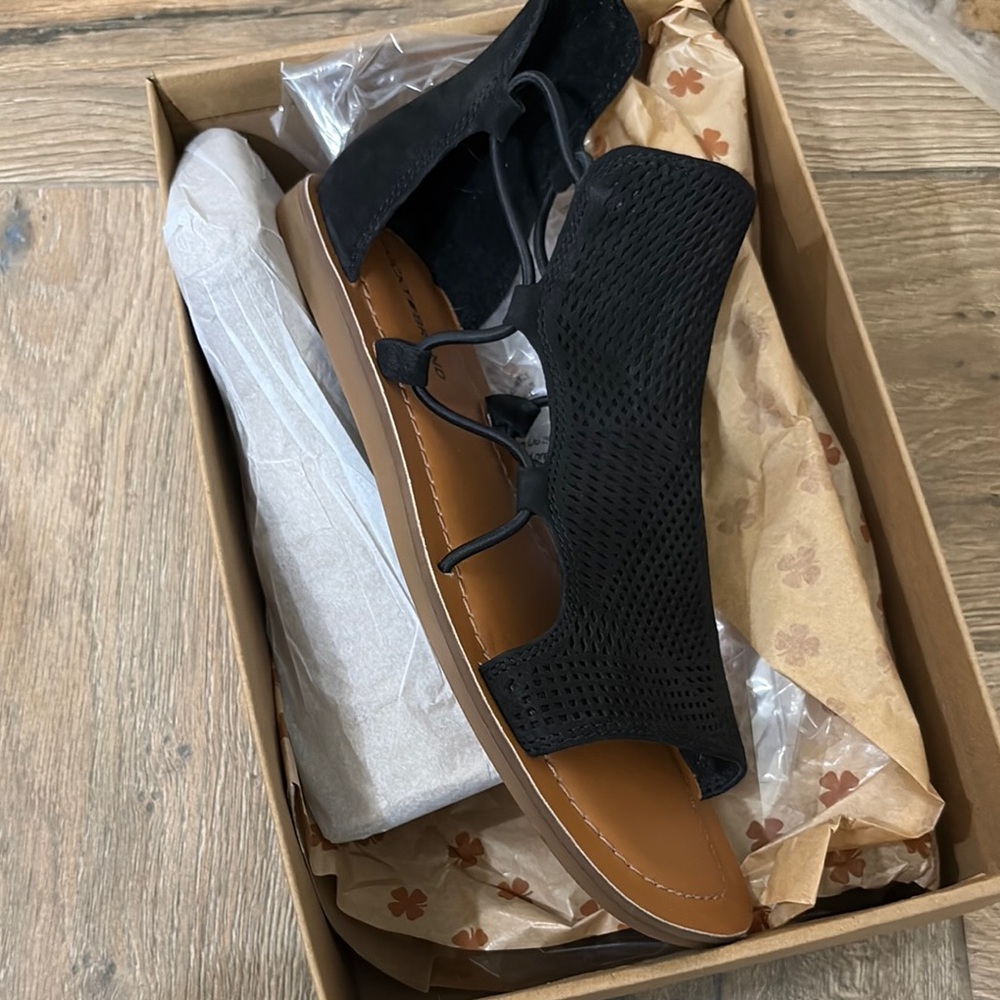 Lucky Brand Women's Gladiator Sandals